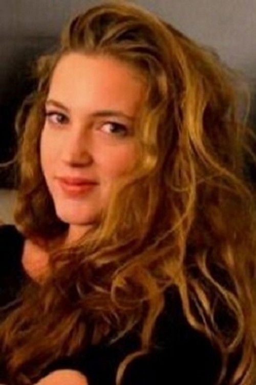 Fadia Dumont as La jeune fille blonde