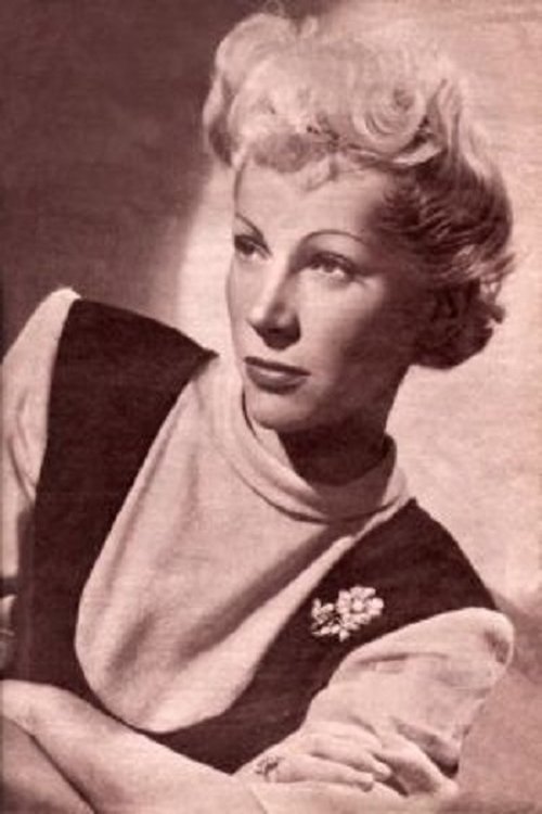 Hanna Landy as Elizabeth Holt