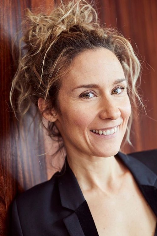 Édith Cochrane as Myriam