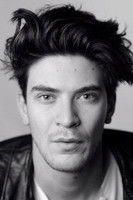 Francesco Maccarinelli as Pietro Carloni