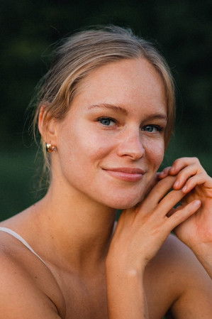 Monika Chasi as Agne