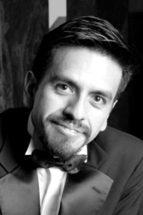 Rodrigo Urrutia as Hermann, Capitán de los esbirros