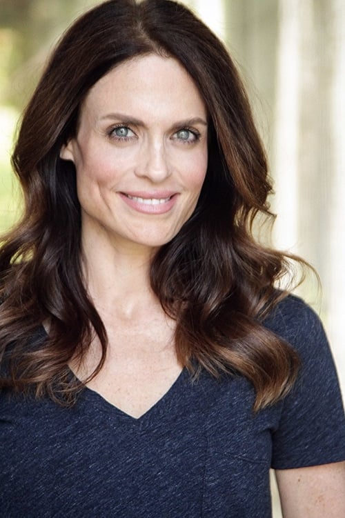 Kim Jackson Wheeler as Carrie Carlton