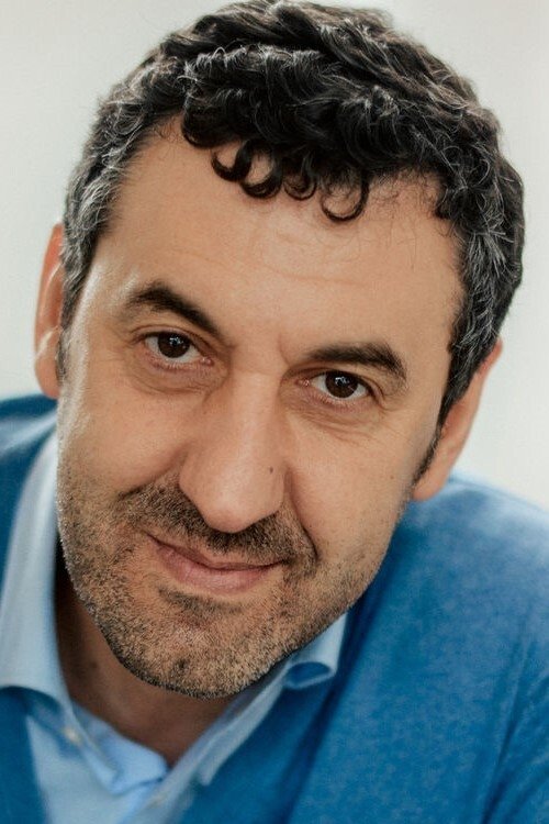 Raymond Tarabay as Ambassadeur De Bourqueney