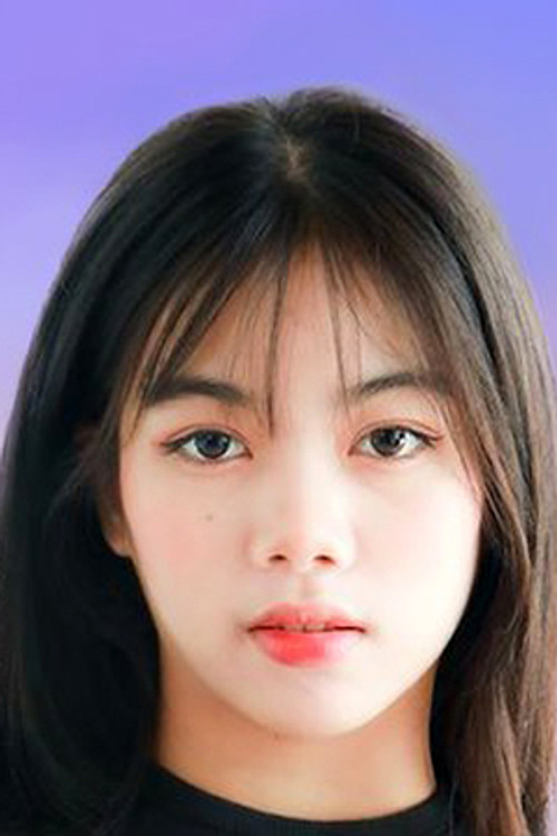 Putticha Boonyamas as Beauty