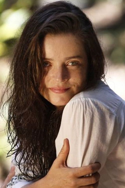 Maria Mariana as Ana