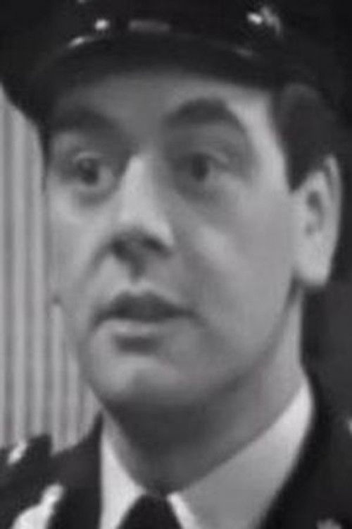 Joseph Brady as Det. Sgt. Carter