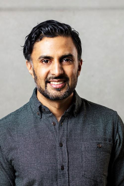 Wasim Zahid as Brudens far