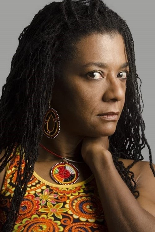 Bertina Macauley as Stacey Bennett Q.C.