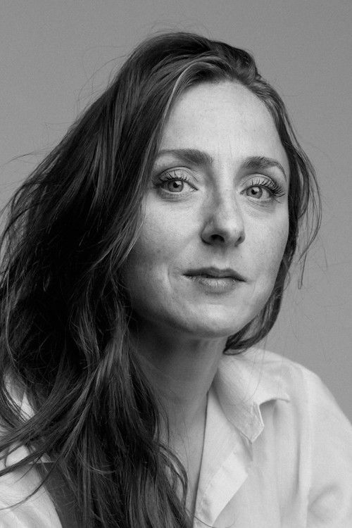 Kristin Grue as Clara