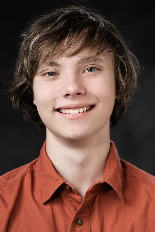 Brandon Swartz as Donny