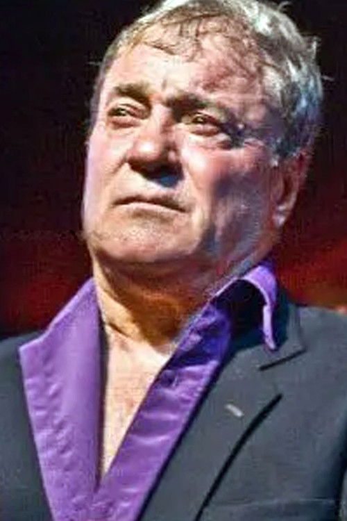 Tito Mendoza as Cafetero