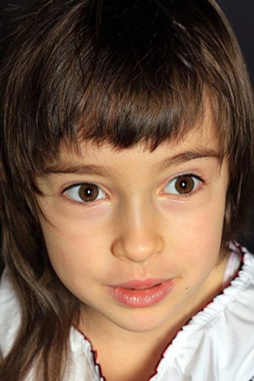 Sonya Rivkin as Alina