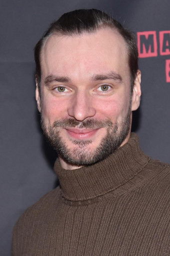 Yury Paulau as Micha