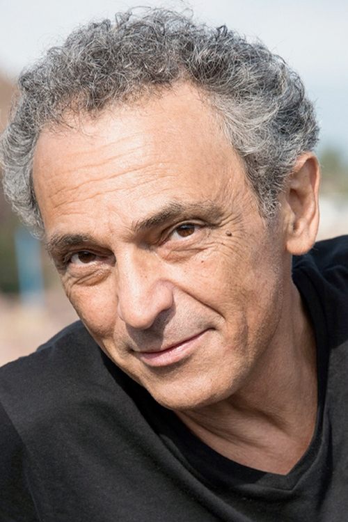 Michel Benizri as Le légiste