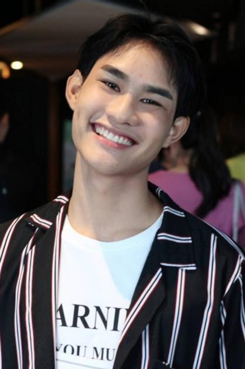 Tarn Punyakait as Pizza