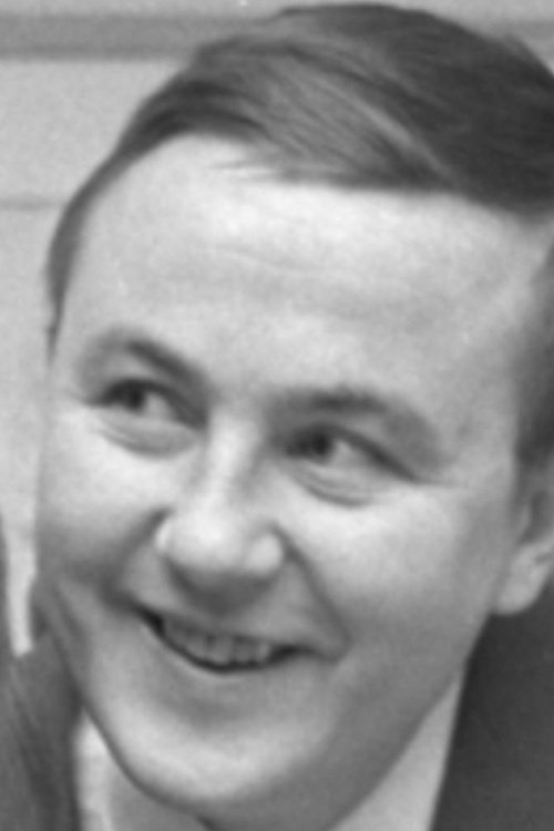 Svein Byhring as Høna