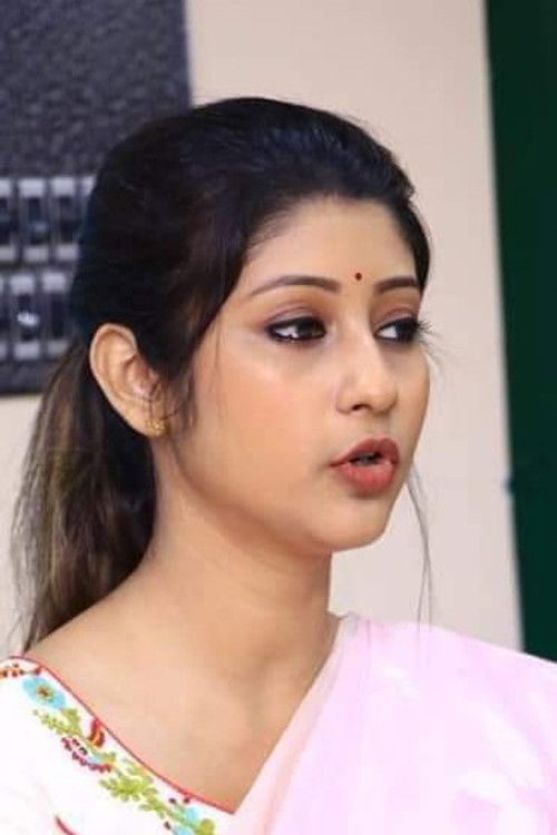 Lovely Maitra as Sankhamala Panigrahi / Kajol Basu Mallick