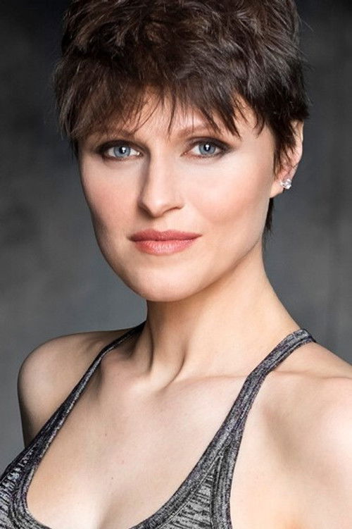 Emilia Uutinen as Desislava