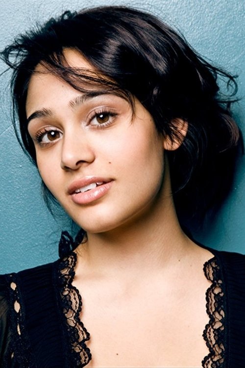Aadila Dosani as Amber