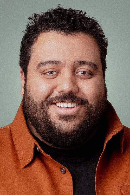 Javad El Bakali as Karpe expert