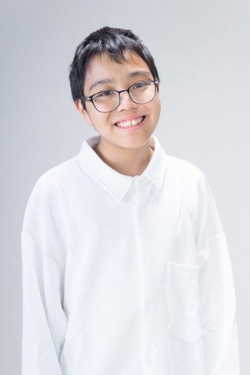 Yuya Shimizu as Handkerchief Boy