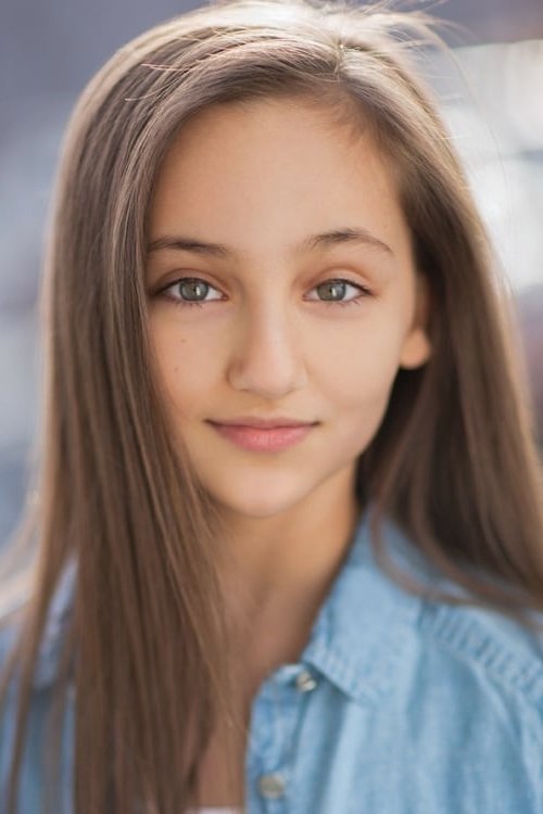 Devina Briggs as Cosplay Girl #1