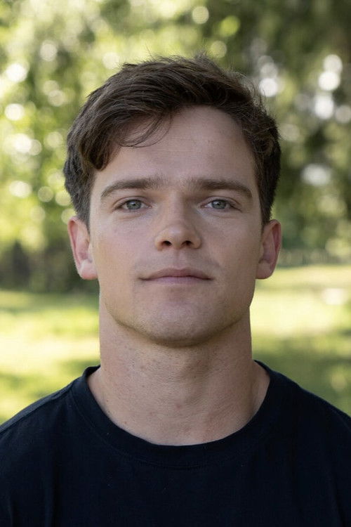 Jordan Oosterhof as Jim Richardson