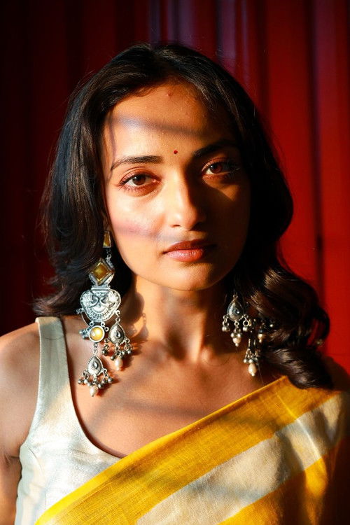 Preeti Sarkar as Shreya