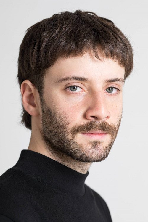 Rafael Federman as Eduardo Strauch