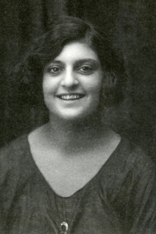 Tina de Jarque as Aurora