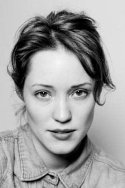 Sofie Hoflack as Sophia