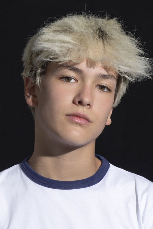 Hudson Stone as Desi