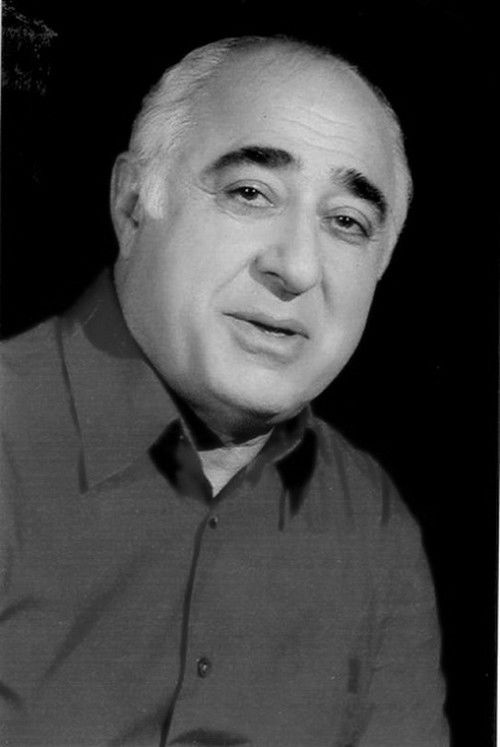 Azat Gasparyan as Garnik