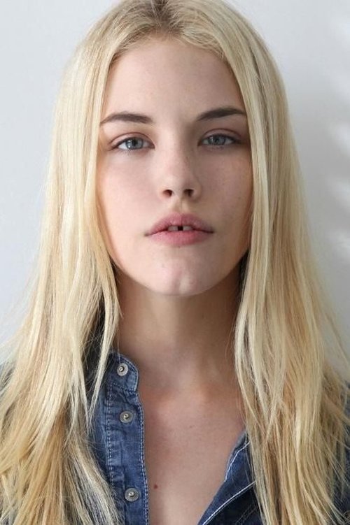 Ashley B. Smith as Kiki