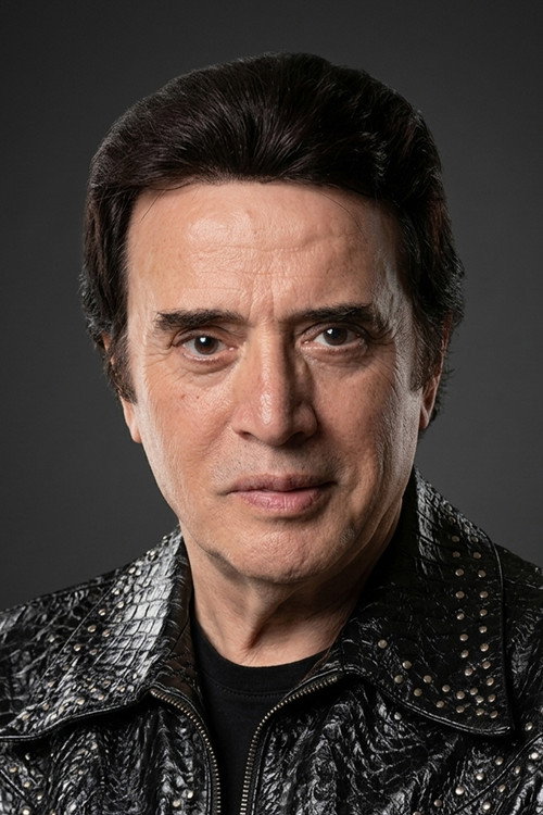 Erol Büyükburç as