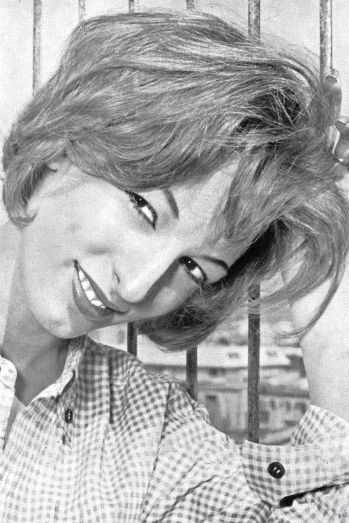 Adelaide Aste as Paziente