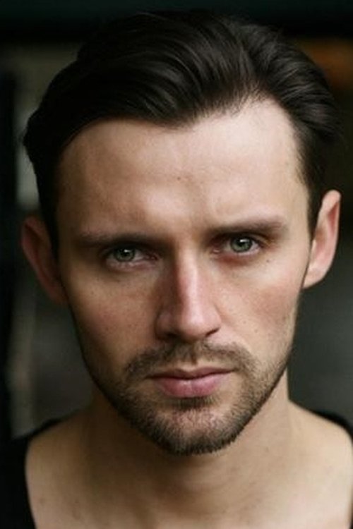 Oliver Walker as Kevin