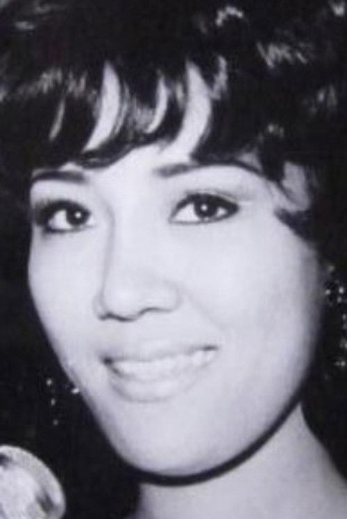 Ting Feng as Wang's Girl