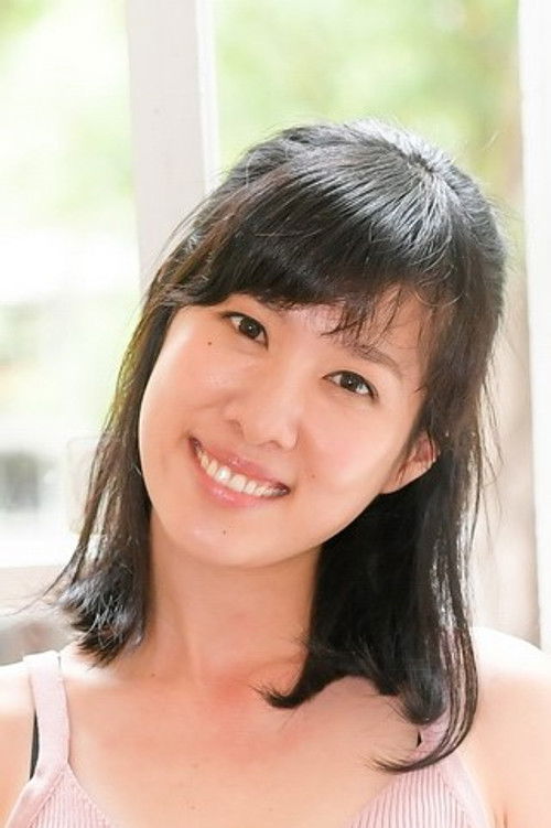 Vicci Pan as Xiao-Zhun