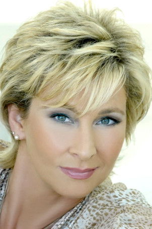 Claudia Jung as Claudia