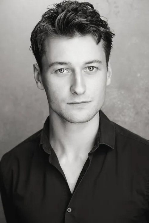 Ivanty Novak as Olek