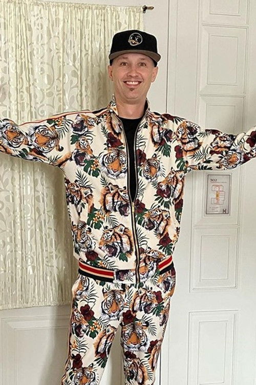 Michael Pfaff as Himself