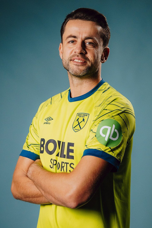 Łukasz Fabiański as himself