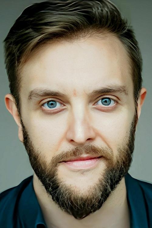 Kristopher Wente as Diggsy Ellston