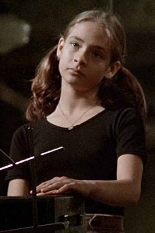 Erzsebet Foldi as Dancer