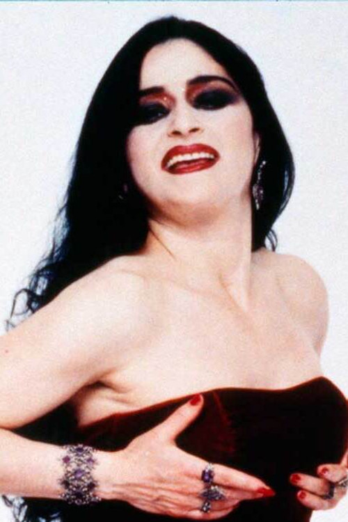 Astrid Hadad as Alfonsina