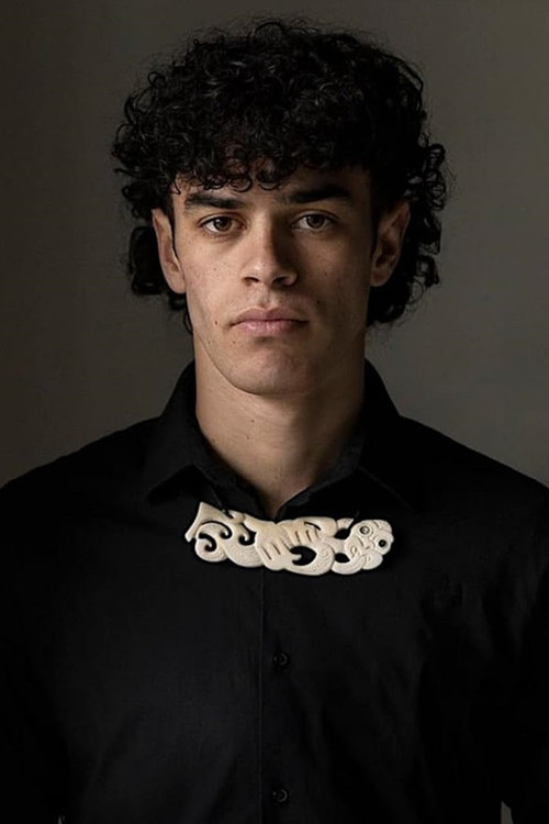 Poroaki Merritt-McDonald as Harry