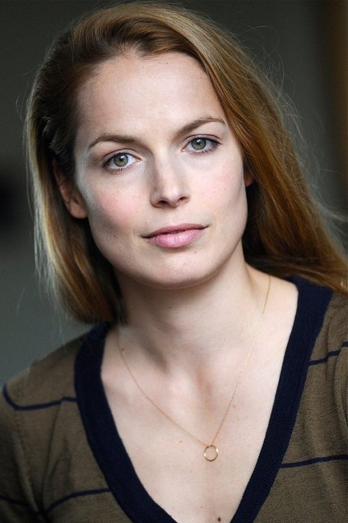 Caroline Breton as Amandine