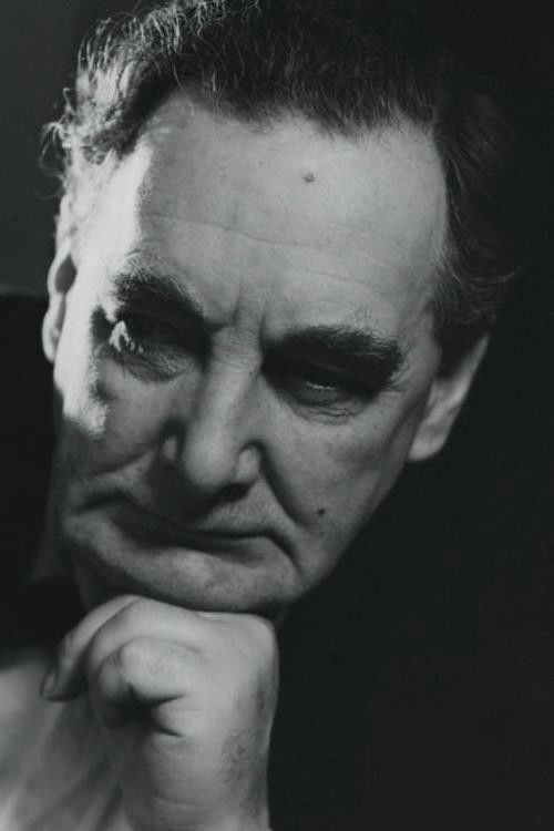 Svend Aggerholm as Mazaud, veksellerer